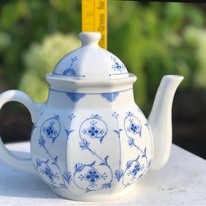 Blue and white teapot